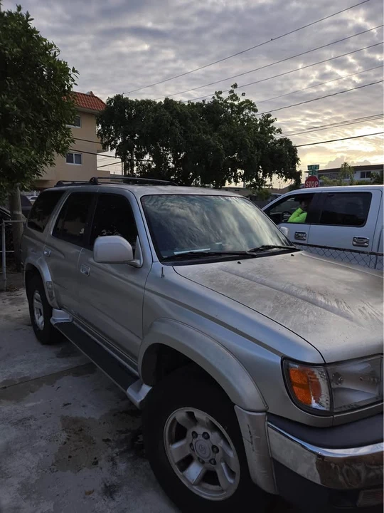 2002 Toyota 4Runner 3rd Gen - Image 2 of 4