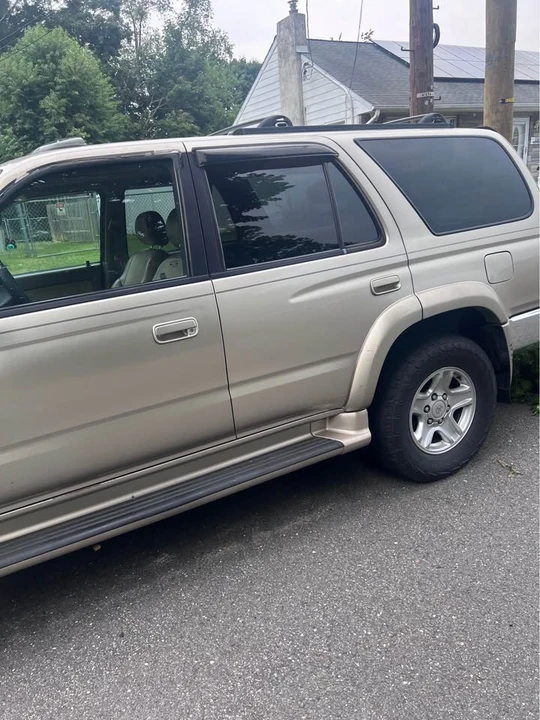 2002 Toyota 4Runner 3rd Gen - Image 11 of 12