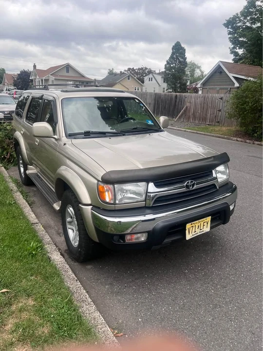2002 Toyota 4Runner 3rd Gen - Image 9 of 12