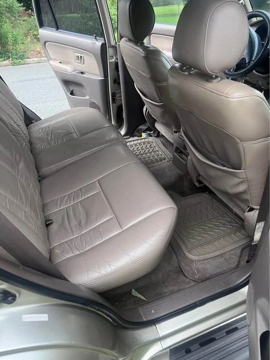 2002 Toyota 4Runner 3rd Gen - Image 7 of 12