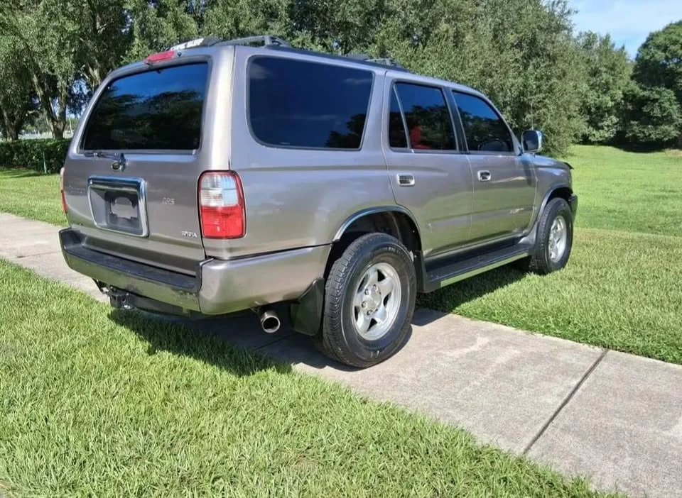 2002 Toyota 4Runner 3rd Gen - Image 4 of 5