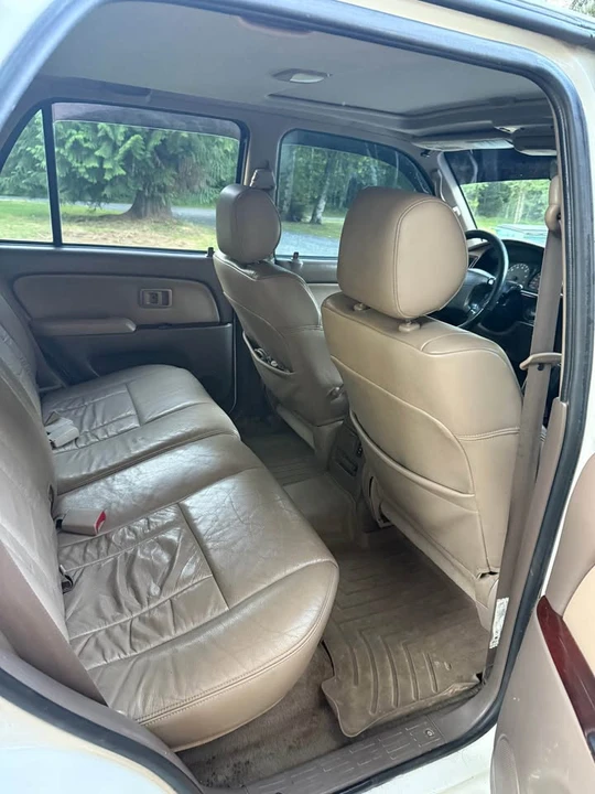 2002 Toyota 4Runner 3rd Gen - Image 6 of 10