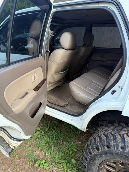 2002 Toyota 4Runner 3rd Gen - Image 9 of 10