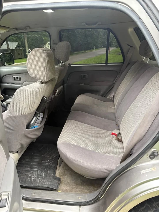 2002 Toyota 4Runner 3rd Gen - Image 8 of 14