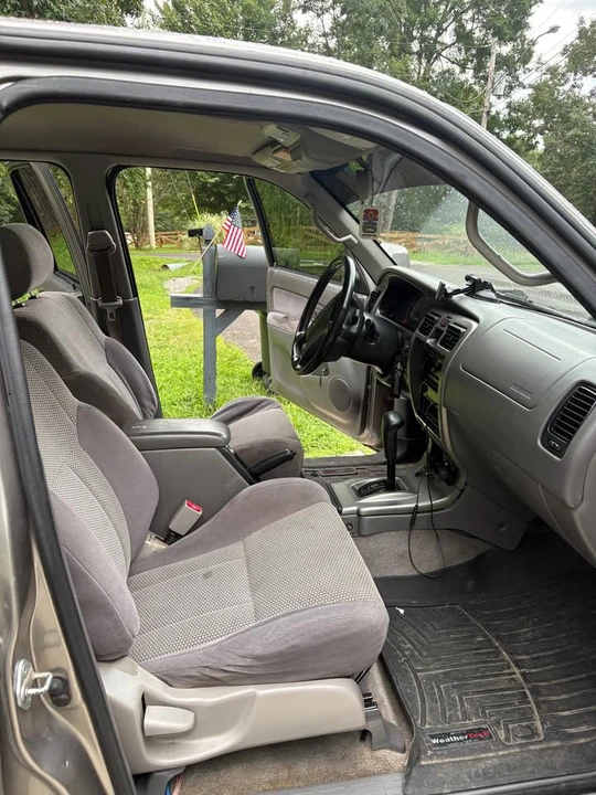 2002 Toyota 4Runner 3rd Gen - Image 10 of 14