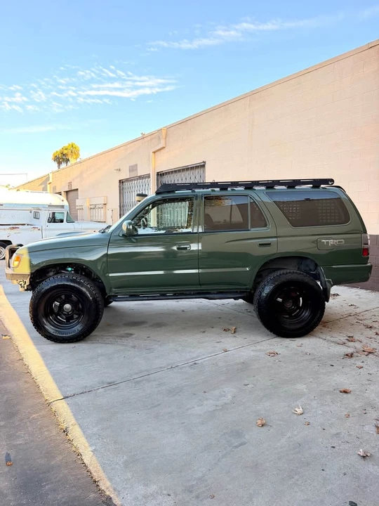 2002 Toyota 4Runner 3rd Gen - Image 17 of 18