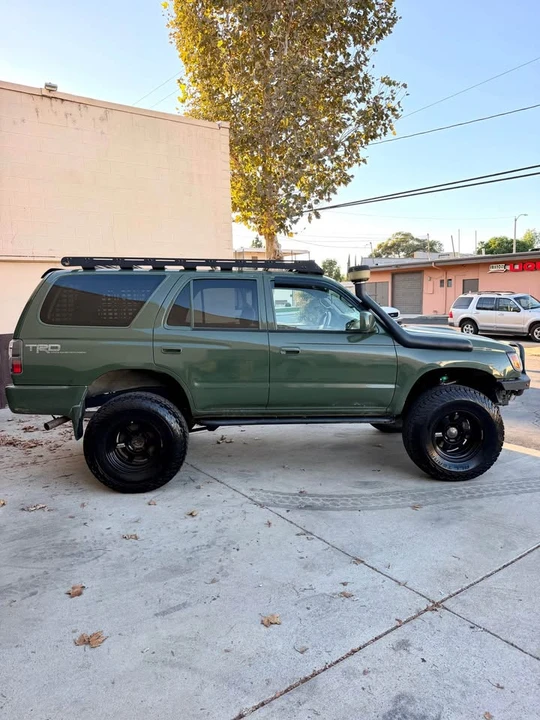 2002 Toyota 4Runner 3rd Gen - Image 14 of 18