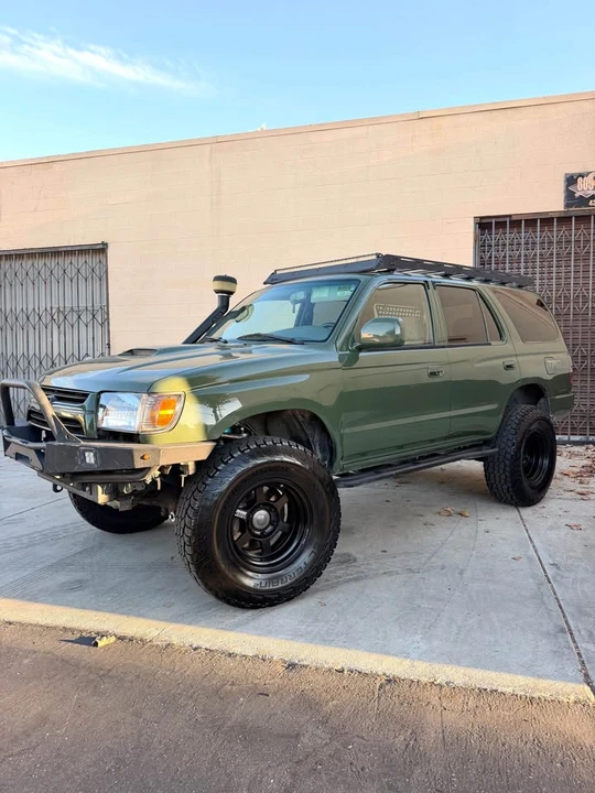 2002 Toyota 4Runner 3rd Gen - Image 2 of 18