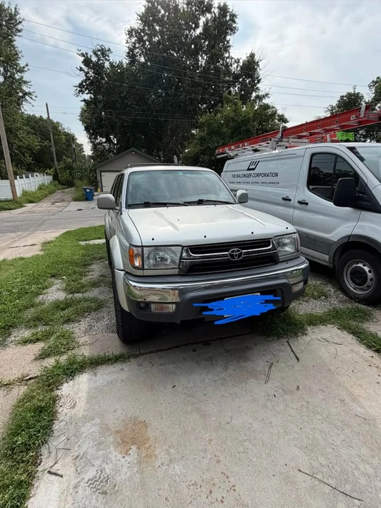 2002 Toyota 4Runner 3rd Gen - Image 2 of 9