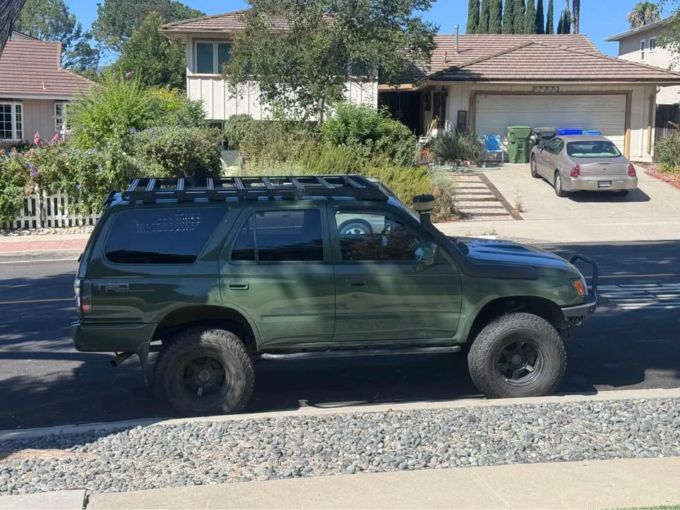 2002 Toyota 4Runner 3rd Gen - Image 2 of 10