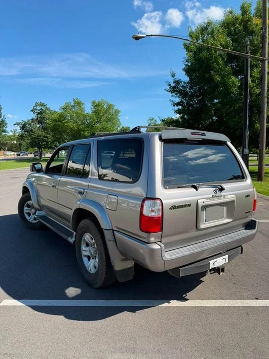 2002 Toyota 4Runner 3rd Gen - Image 4 of 7