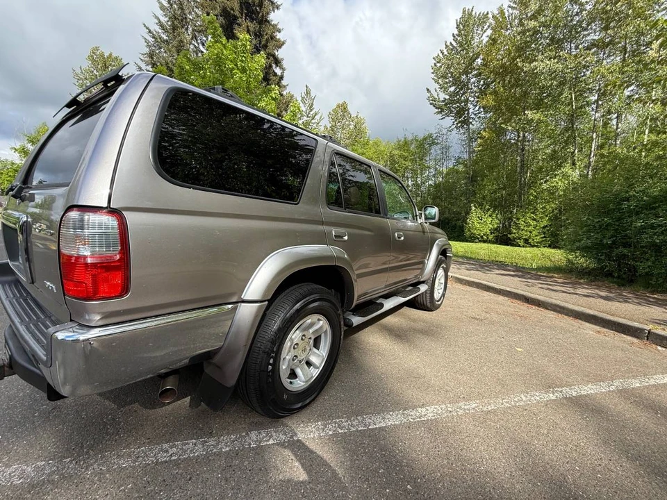 2002 Toyota 4Runner 3rd Gen - Image 8 of 14