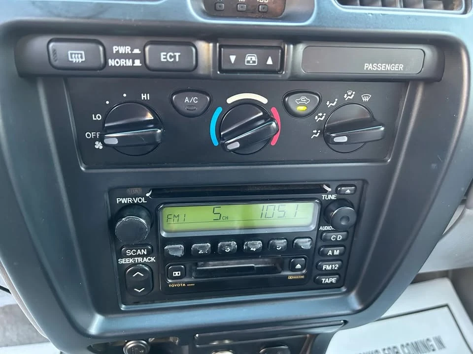 2002 Toyota 4Runner 3rd Gen - Image 16 of 20