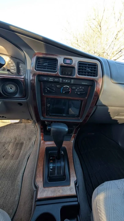 2002 Toyota 4Runner 3rd Gen - Image 8 of 17