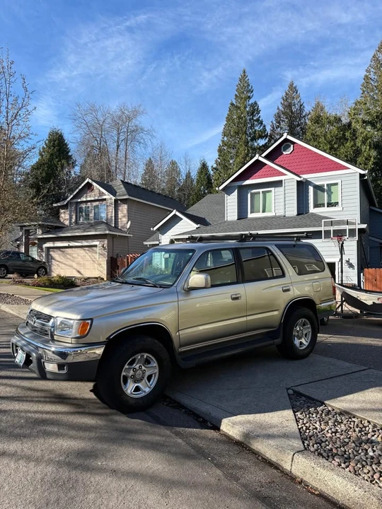 2002 Toyota 4Runner 3rd Gen - Image 3 of 9