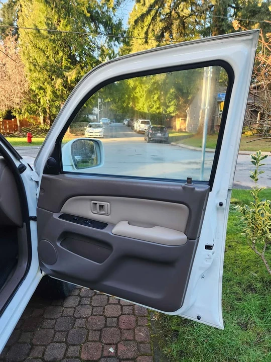 2002 Toyota 4Runner 3rd Gen - Image 9 of 20