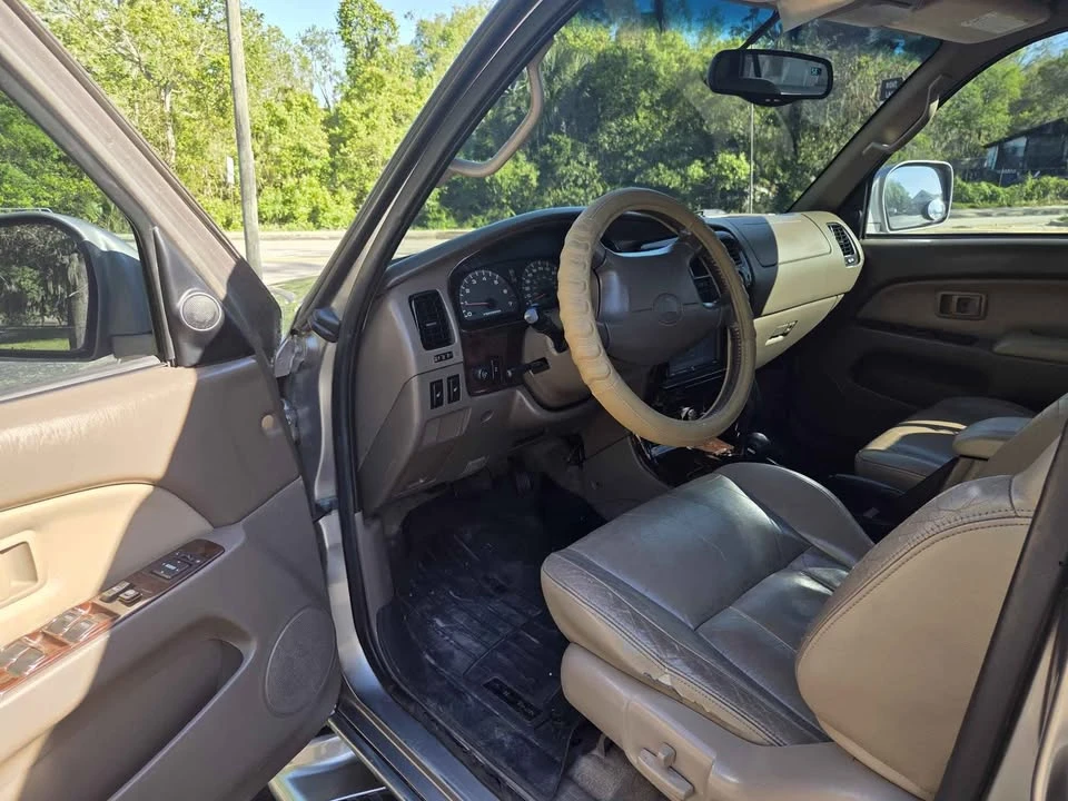 2002 Toyota 4Runner 3rd Gen - Image 9 of 12