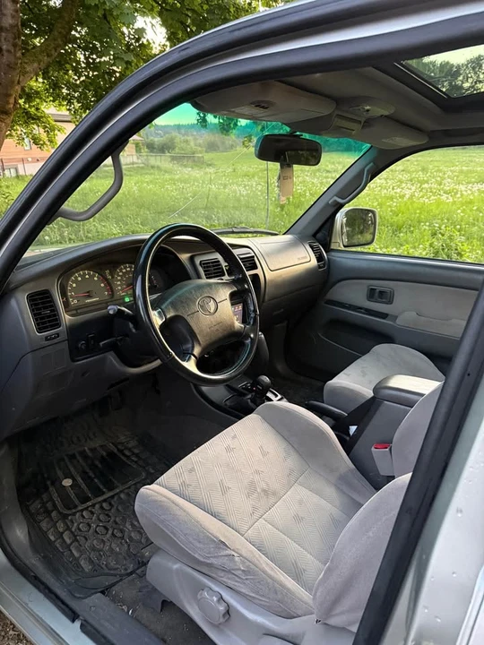 2002 Toyota 4Runner 3rd Gen - Image 5 of 10