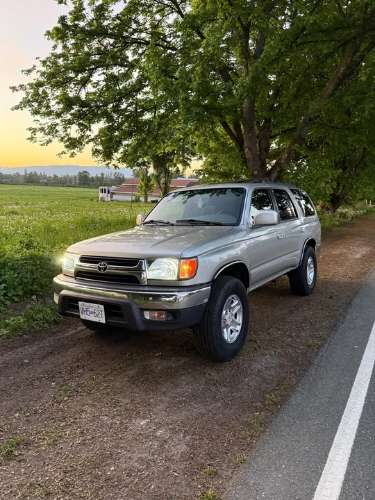 2002 Toyota 4Runner 3rd Gen - Image 2 of 10