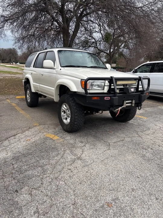 2002 Toyota 4Runner 3rd Gen - Image 2 of 9