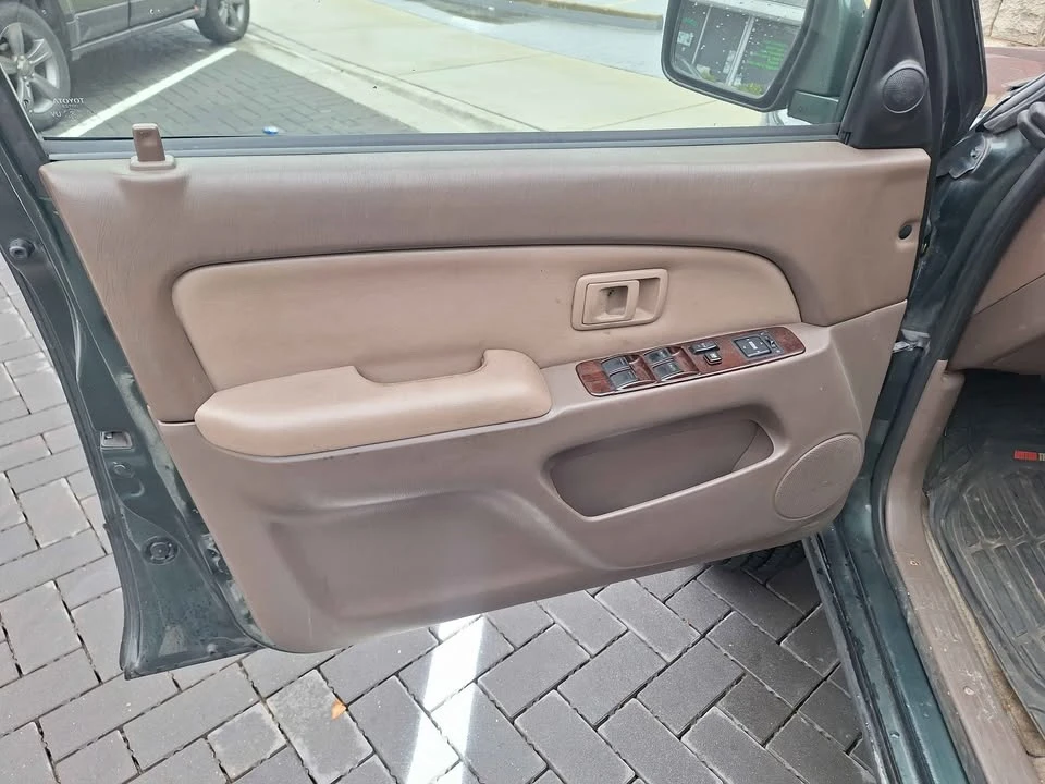 2002 Toyota 4Runner 3rd Gen - Image 16 of 17