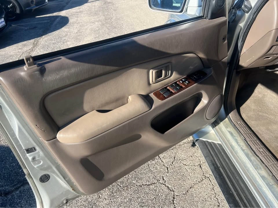 2002 Toyota 4Runner 3rd Gen - Image 11 of 20