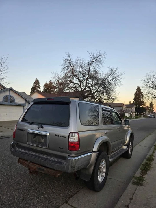 2002 Toyota 4Runner 3rd Gen - Image 4 of 10