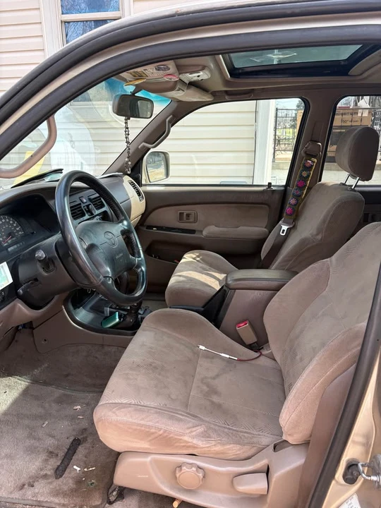 2002 Toyota 4Runner 3rd Gen - Image 3 of 8