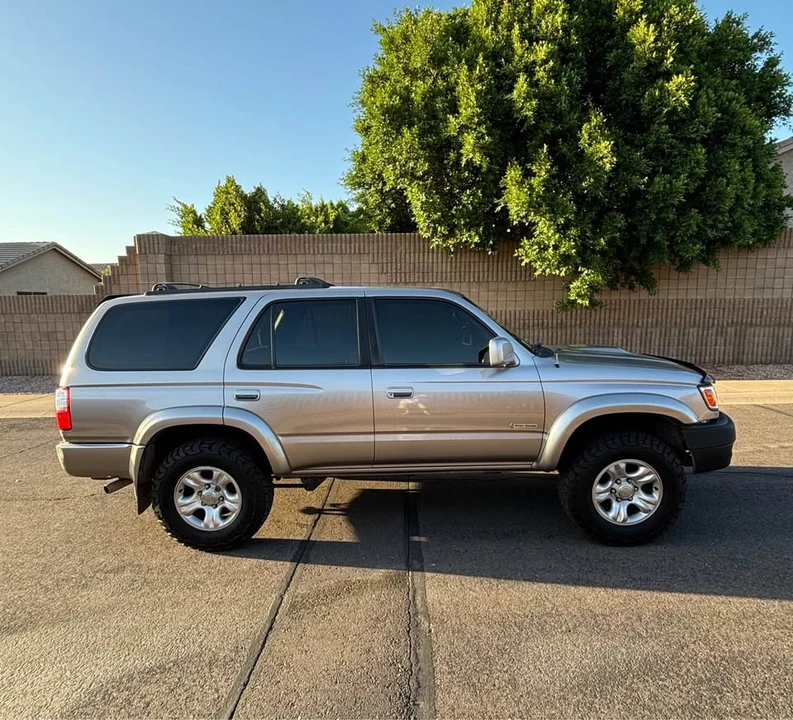 2002 Toyota 4Runner 3rd Gen - Image 3 of 14