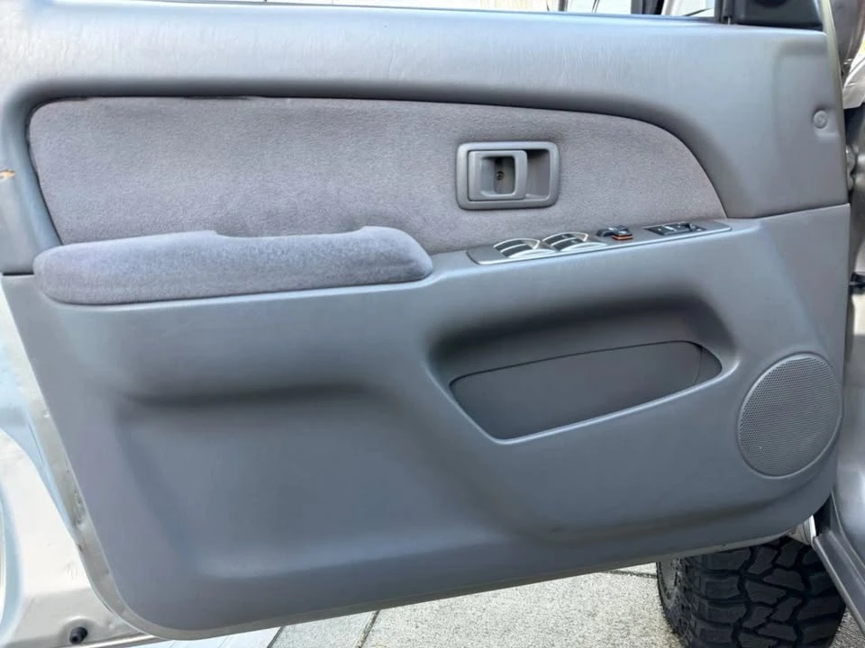 2002 Toyota 4Runner 3rd Gen - Image 15 of 20