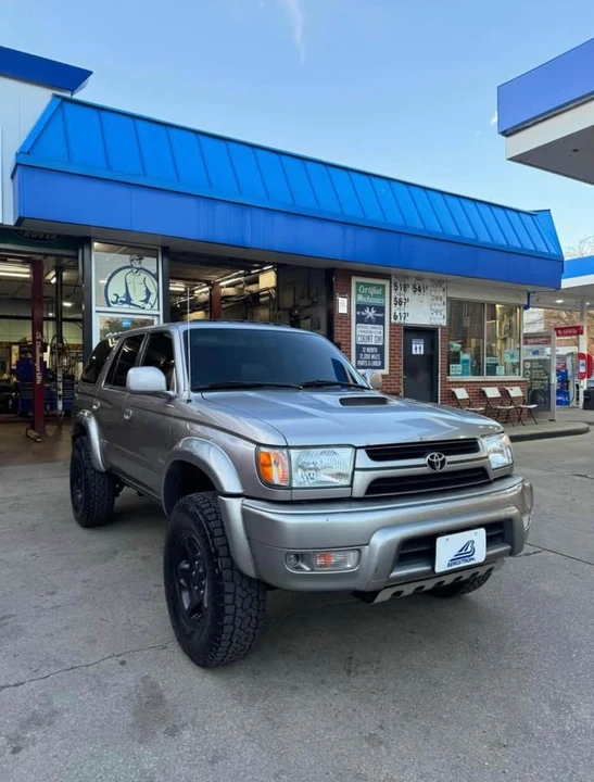 2002 Toyota 4Runner 3rd Gen - Image 8 of 9