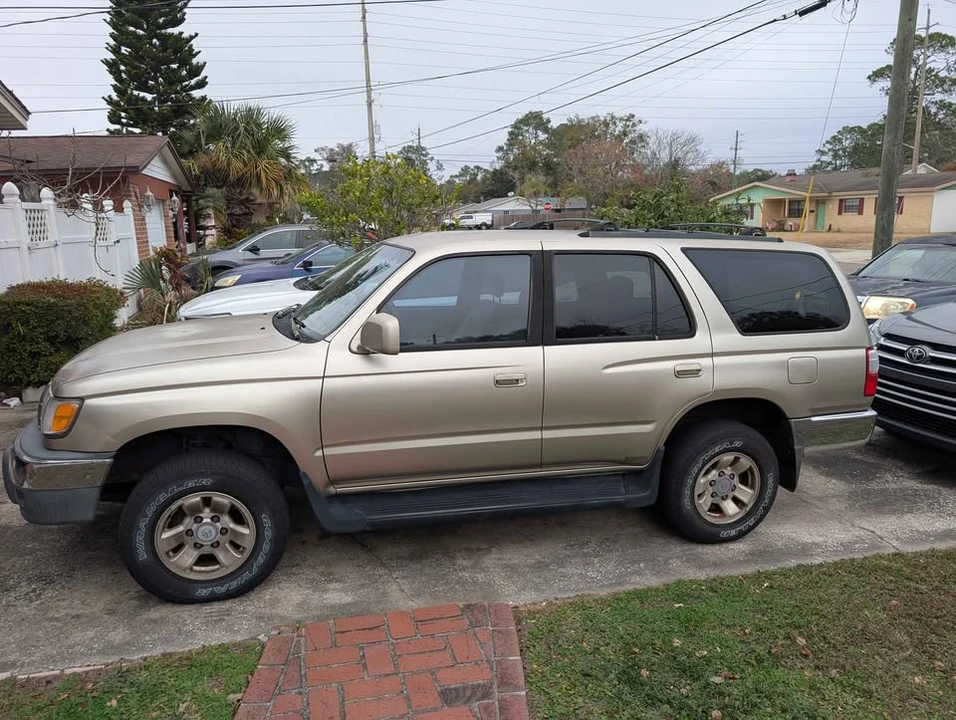 2002 Toyota 4Runner 3rd Gen - Image 12 of 12
