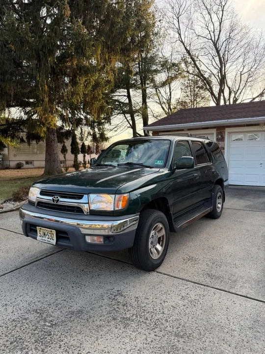 2002 Toyota 4Runner 3rd Gen - Image 2 of 14