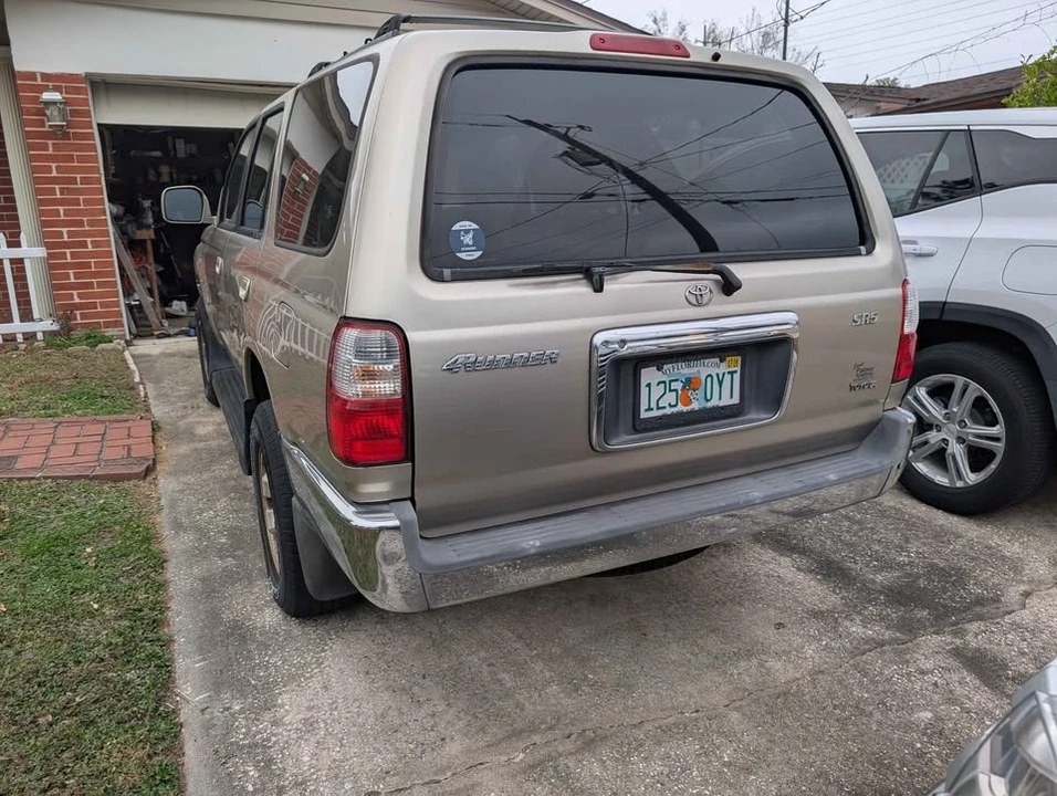 2002 Toyota 4Runner 3rd Gen - Image 6 of 12