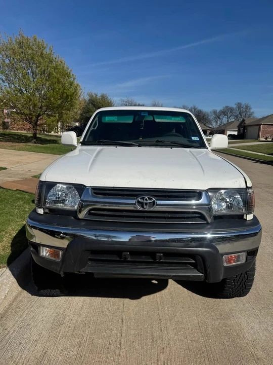 2002 Toyota 4Runner 3rd Gen - Image 2 of 9
