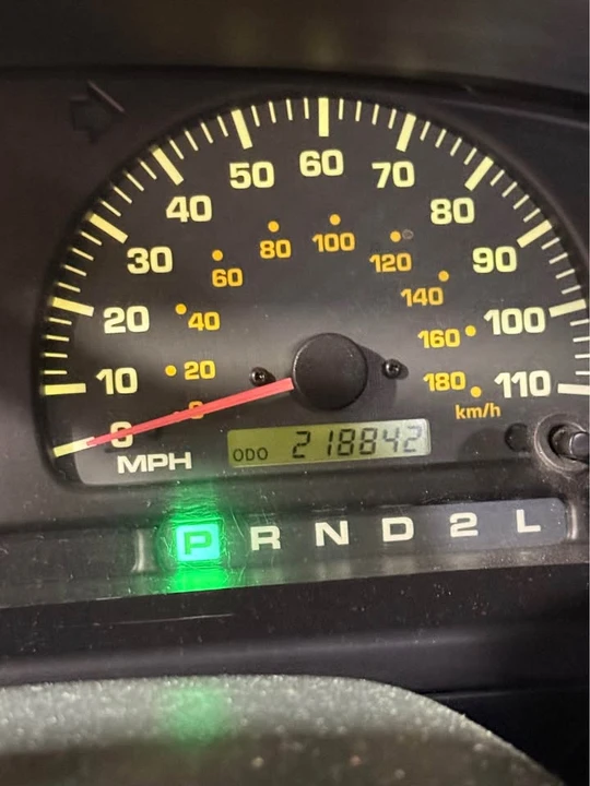 2002 Toyota 4Runner 3rd Gen - Image 5 of 13