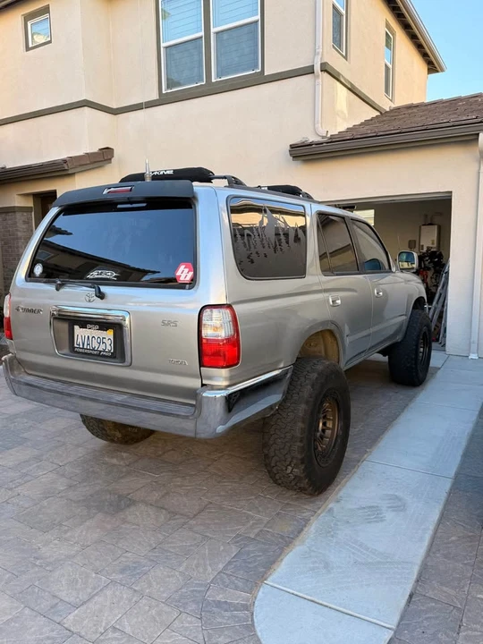 2002 Toyota 4Runner 3rd Gen - Image 4 of 13