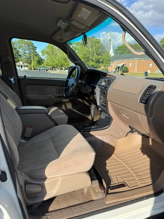 2002 Toyota 4Runner 3rd Gen - Image 11 of 19