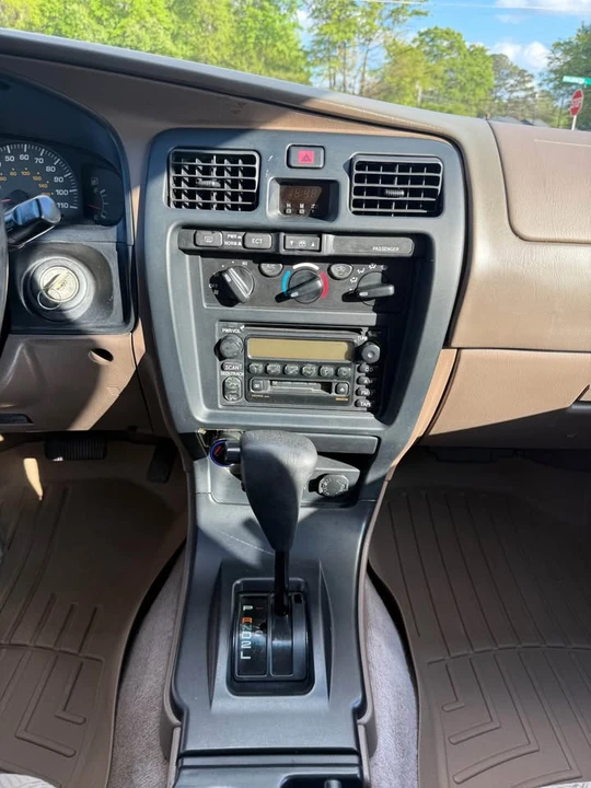 2002 Toyota 4Runner 3rd Gen - Image 15 of 19