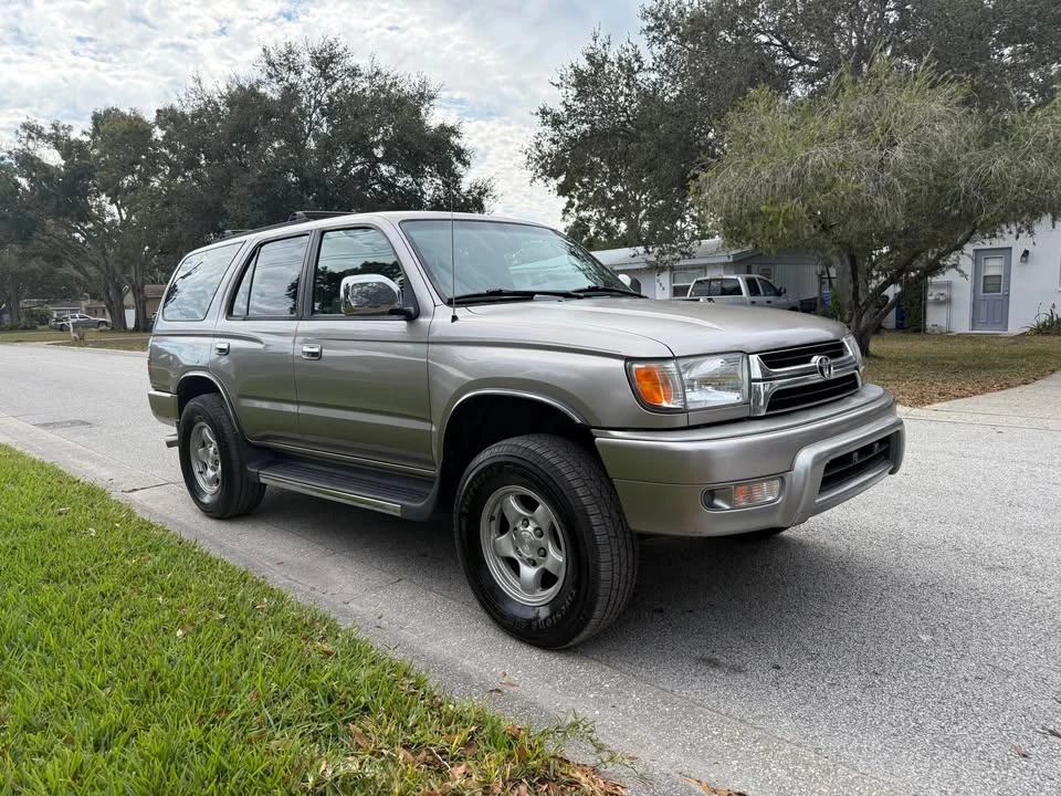 2002 Toyota 4Runner 3rd Gen - Image 3 of 15