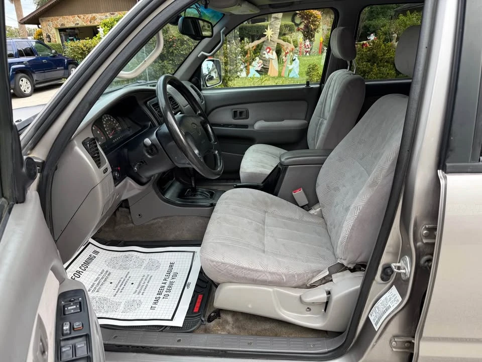 2002 Toyota 4Runner 3rd Gen - Image 9 of 15