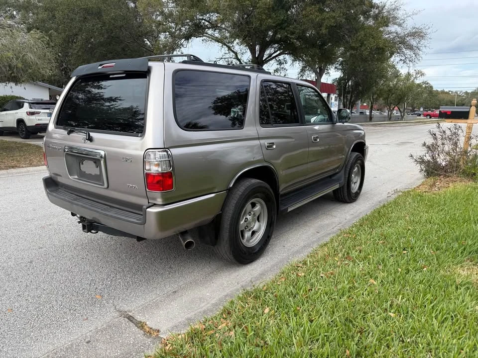 2002 Toyota 4Runner 3rd Gen - Image 4 of 15