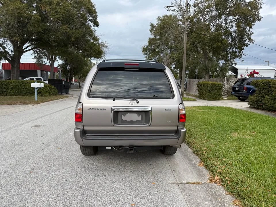 2002 Toyota 4Runner 3rd Gen - Image 5 of 15