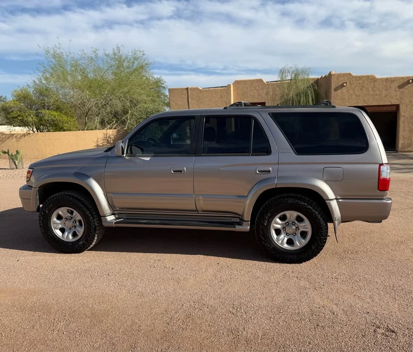 2002 Toyota 4Runner 3rd Gen - Image 14 of 18