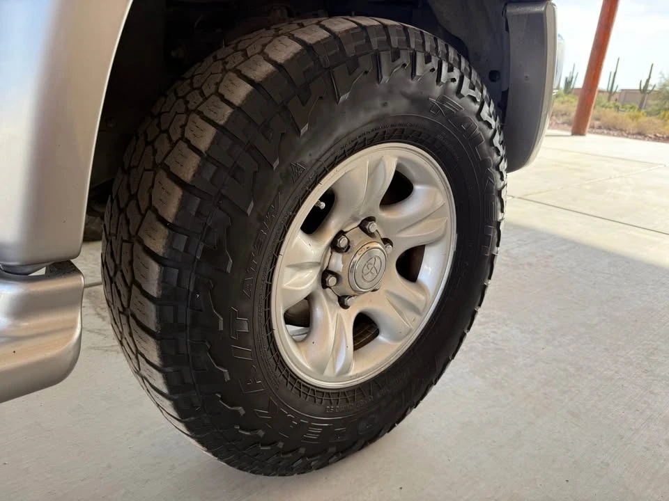 2002 Toyota 4Runner 3rd Gen - Image 5 of 18
