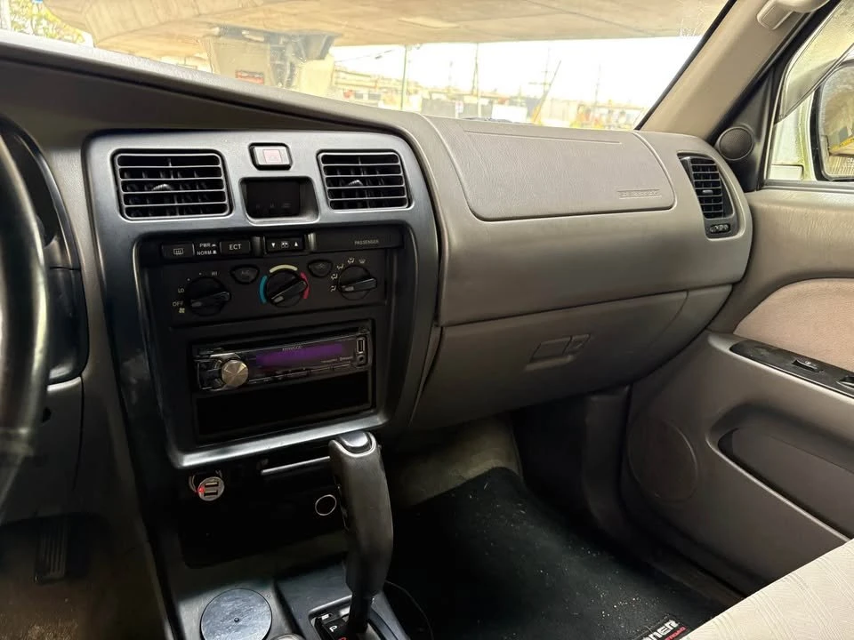 2002 Toyota 4Runner 3rd Gen - Image 11 of 19