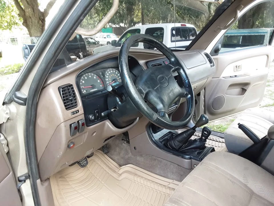 2002 Toyota 4Runner 3rd Gen - Image 17 of 20
