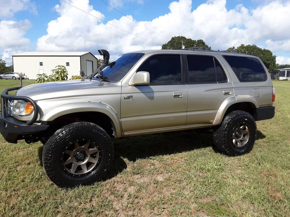 2002 Toyota 4Runner 3rd Gen - Image 4 of 16