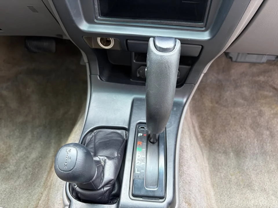 2002 Toyota 4Runner 3rd Gen - Image 15 of 17