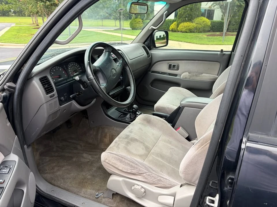 2002 Toyota 4Runner 3rd Gen - Image 4 of 17